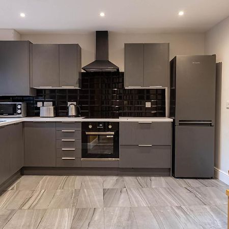 Camden Apartments Next To Market And Tube Station London Exteriör bild