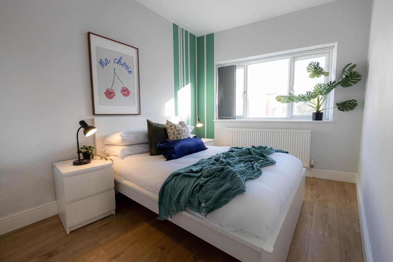 Camden Apartments Next To Market And Tube Station London Exteriör bild